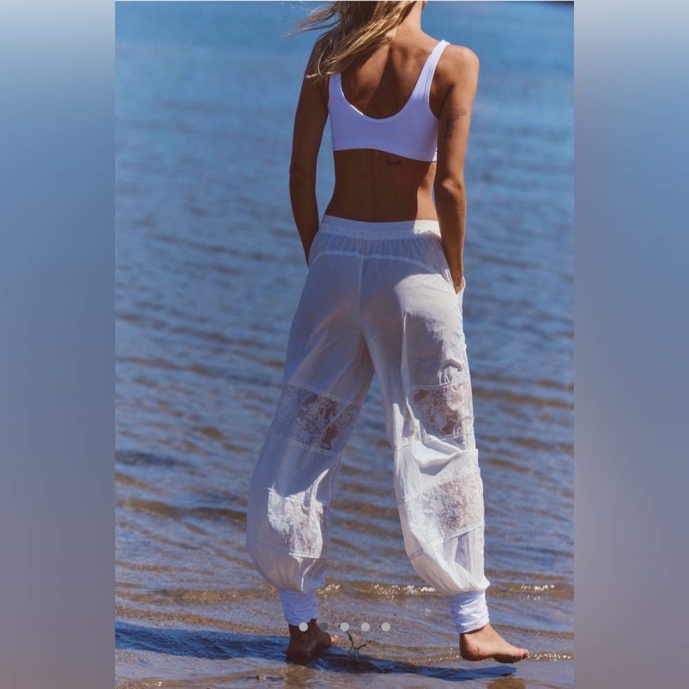 NWT Free People Counting Stars Pants White Nylon - Picture 2 of 7